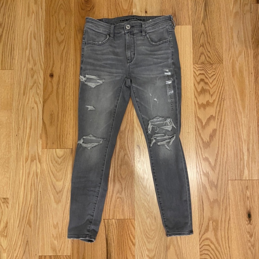 Black ripped jeans NEVER WORN